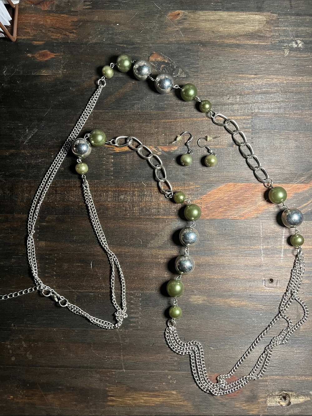 ⭐️3/$15⭐️ Olive Green and Silver Beaded Necklace Set with Matching Earrings